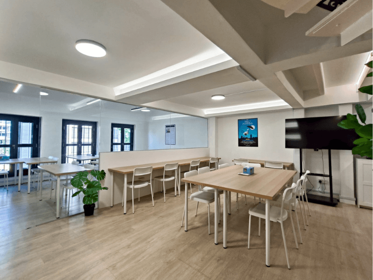 Where to rent a space on a hourly rate in River Valley?